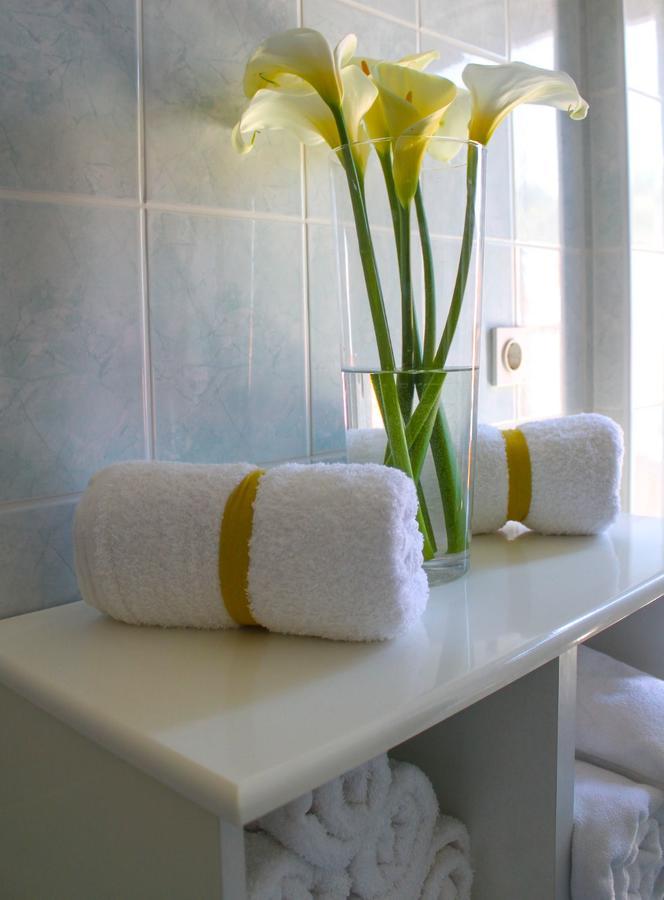 Apartments Kut Vis Ngoại thất bức ảnh